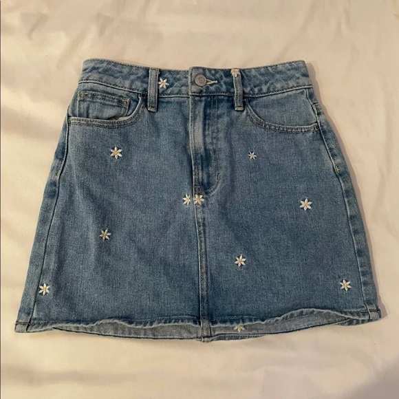 PacSun flower embroidered jean skirt - Picture 2 of 4